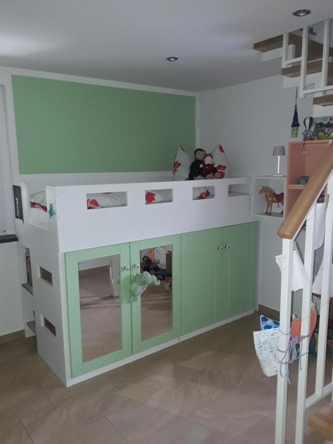 Fewo Zur Alten Schule Weckersdorf Εξωτερικό φωτογραφία